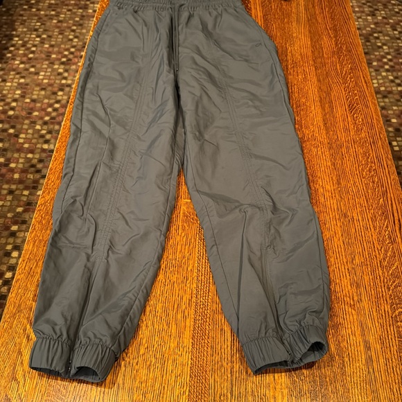 GAP lined joggers - Picture 2 of 4